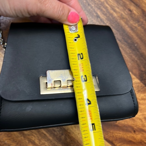 ZAC POSEN SMALL BLACK LEATHER & METAL CHAIN CROSSBODY SHOULDER BAG - Picture 14 of 16